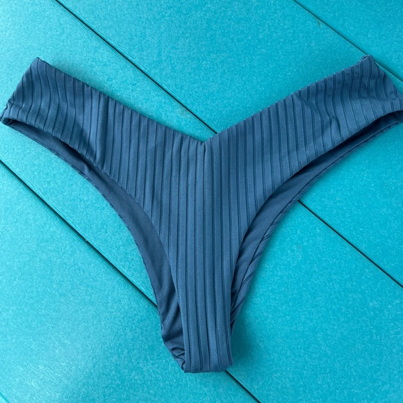 Rip Curl Swim Rip Curl Skimpy Cheeky Bikini Bottoms Poshmark